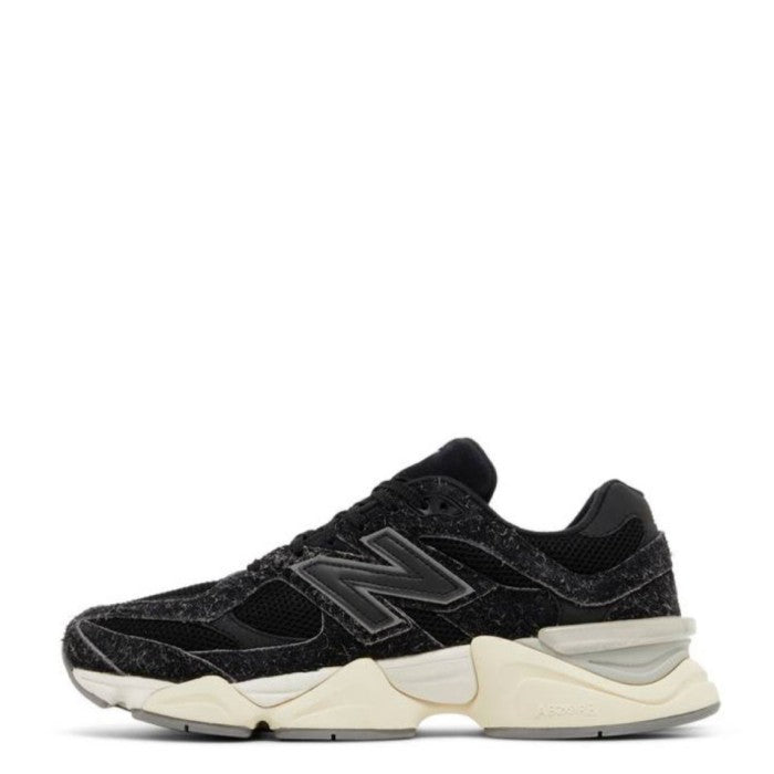 New Balance 9060 Suede Black